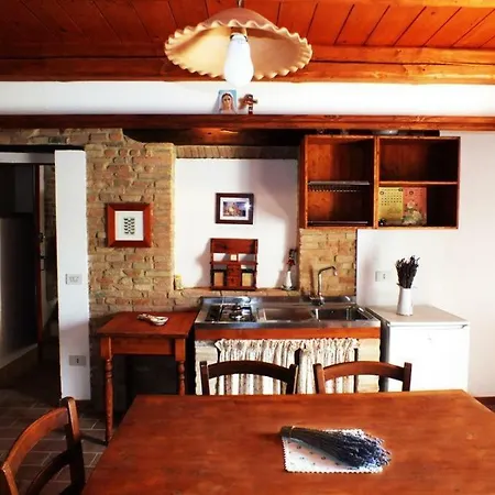 La Casa Della Lavanda - Il Casale Feriegård Monte San Vito